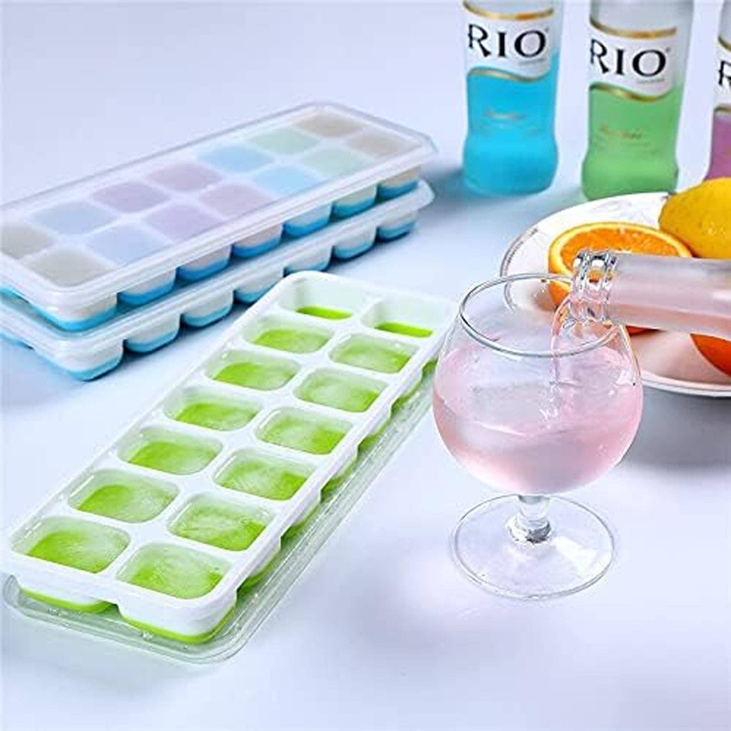 4 Pack Silicone stackable Ice Cube Trays - (White+Green)